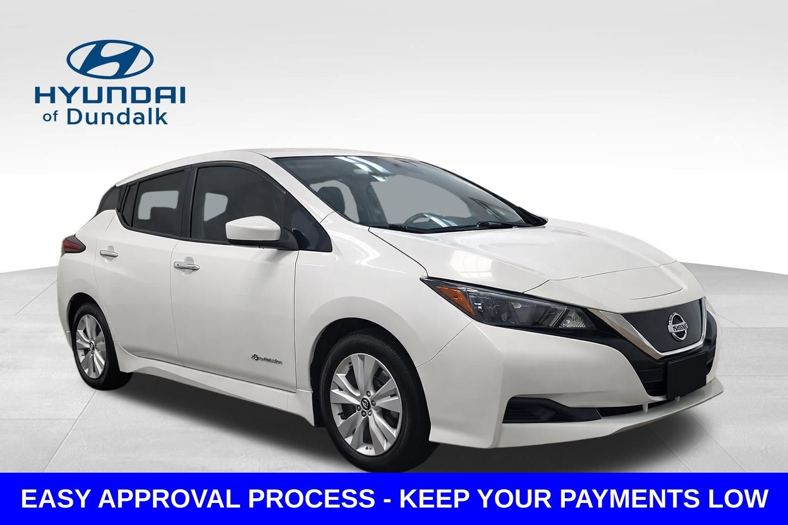 2018 Nissan Leaf S's photo