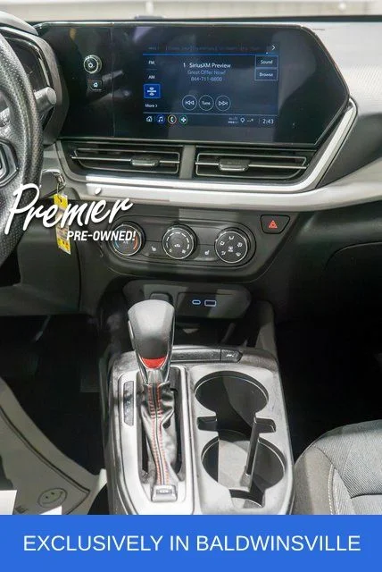 Used 2024 Yellow Chevrolet 1RS image 13