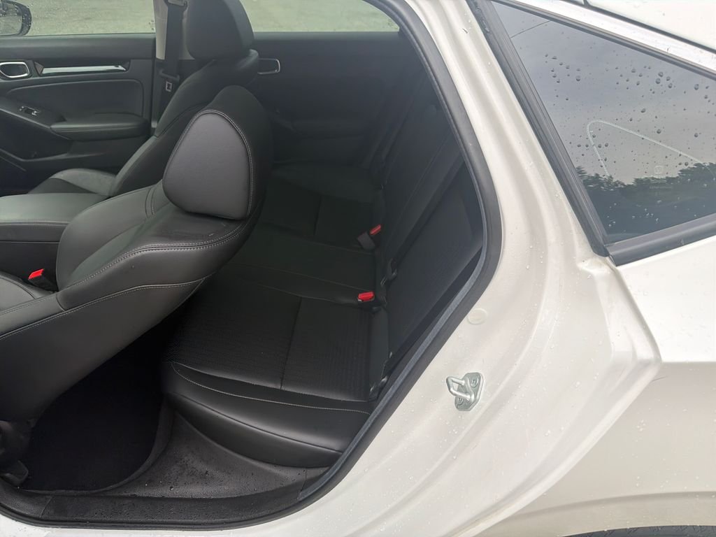 Used 2024 White Honda EX-L image 14