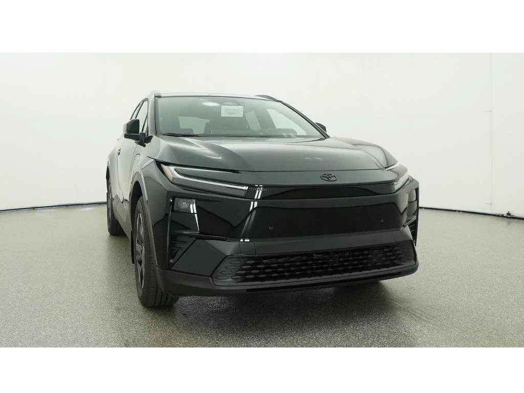 New 2026 Midnight Black Metallic Toyota SE image 30