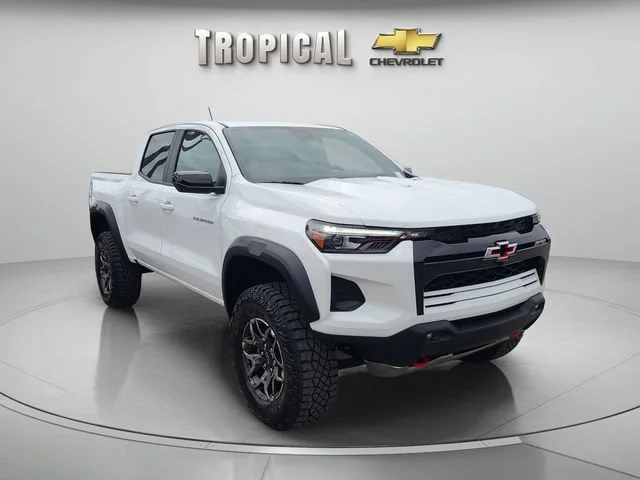 Used 2025 Summit White Chevrolet ZR2 image 4