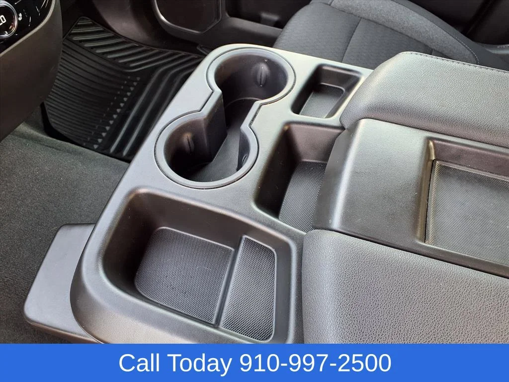 Used 2025 Summit White Chevrolet LT image 18