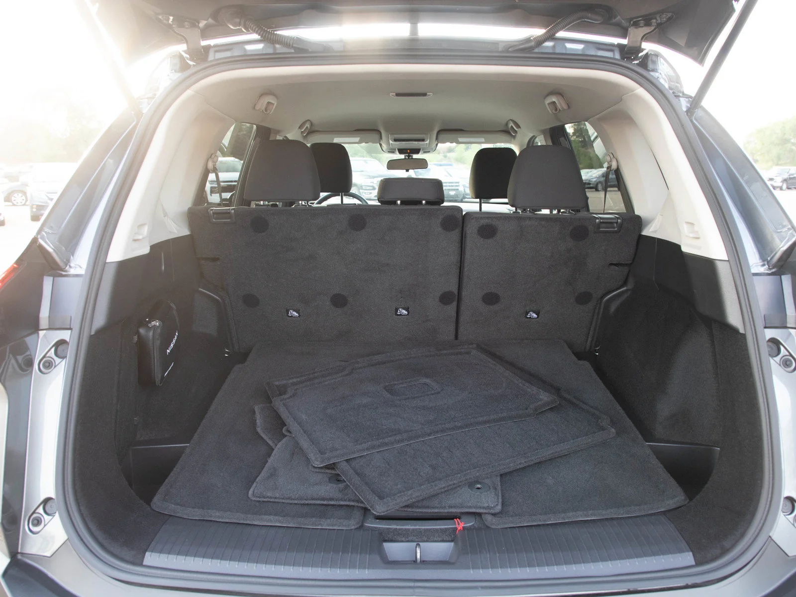 Used 2023 Gun Metallic Nissan S image 9