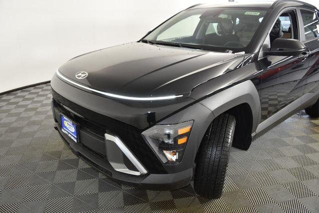 New 2027 Black Hyundai SEL Sport AWD image 54