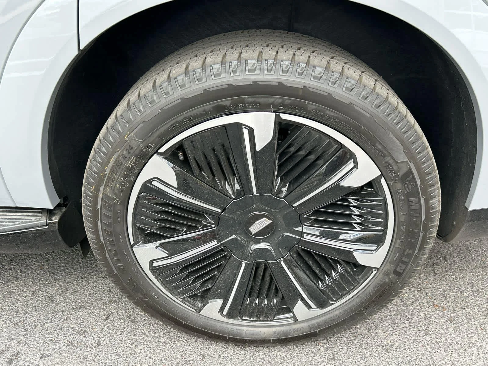 2026 Cadillac Escalade IQ Sport - Photo 16