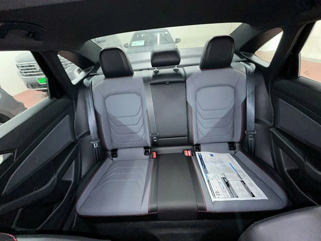 New 2026 Deep Black Pearl Volkswagen Autobahn image 21