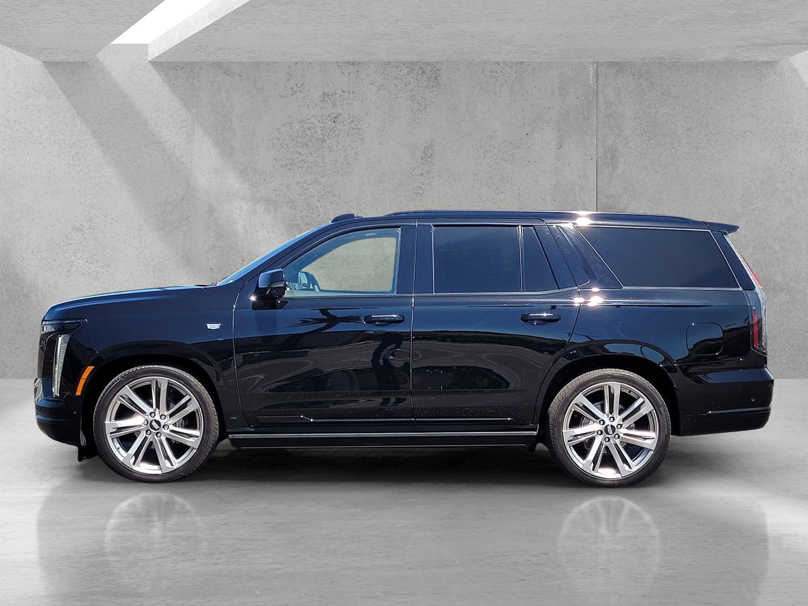 Certified Used 2025 Black Raven Cadillac Sport Platinum image 8