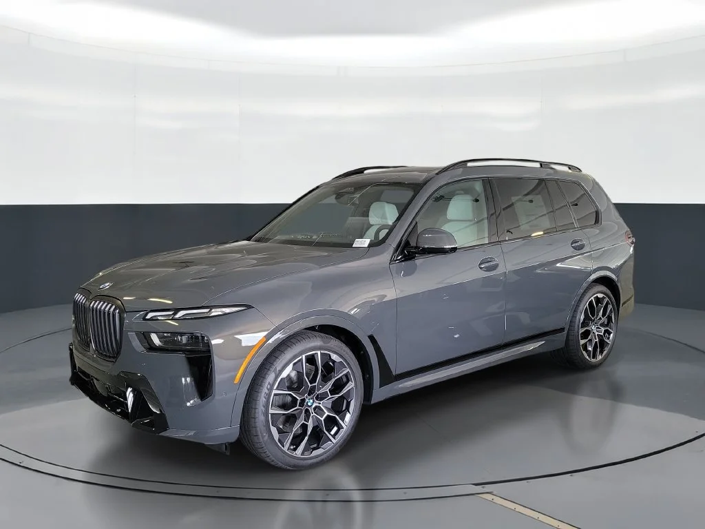 2027 BMW X7