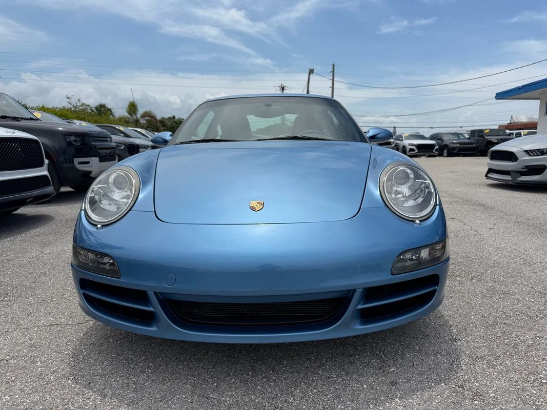 Used 2006 Blue Porsche Club Coupe image 28