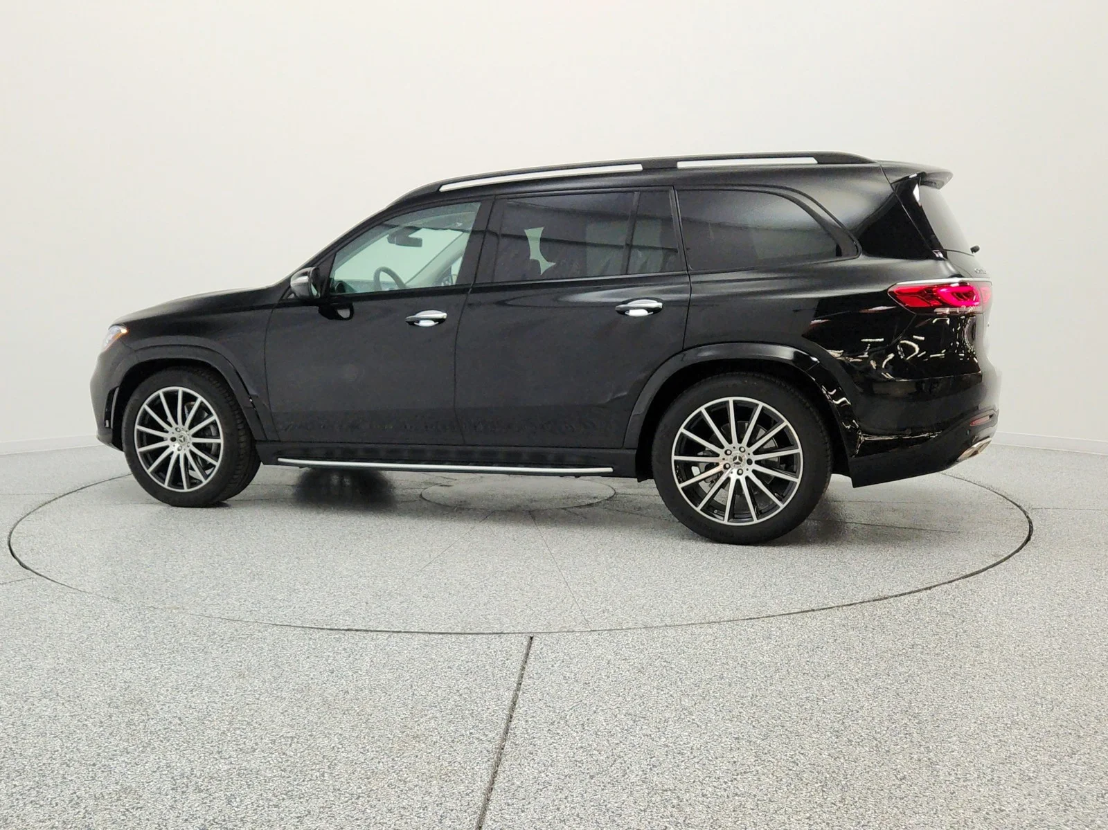 Certified Used 2023 Black Mercedes-Benz GLS 580 4MATIC® SUV image 8