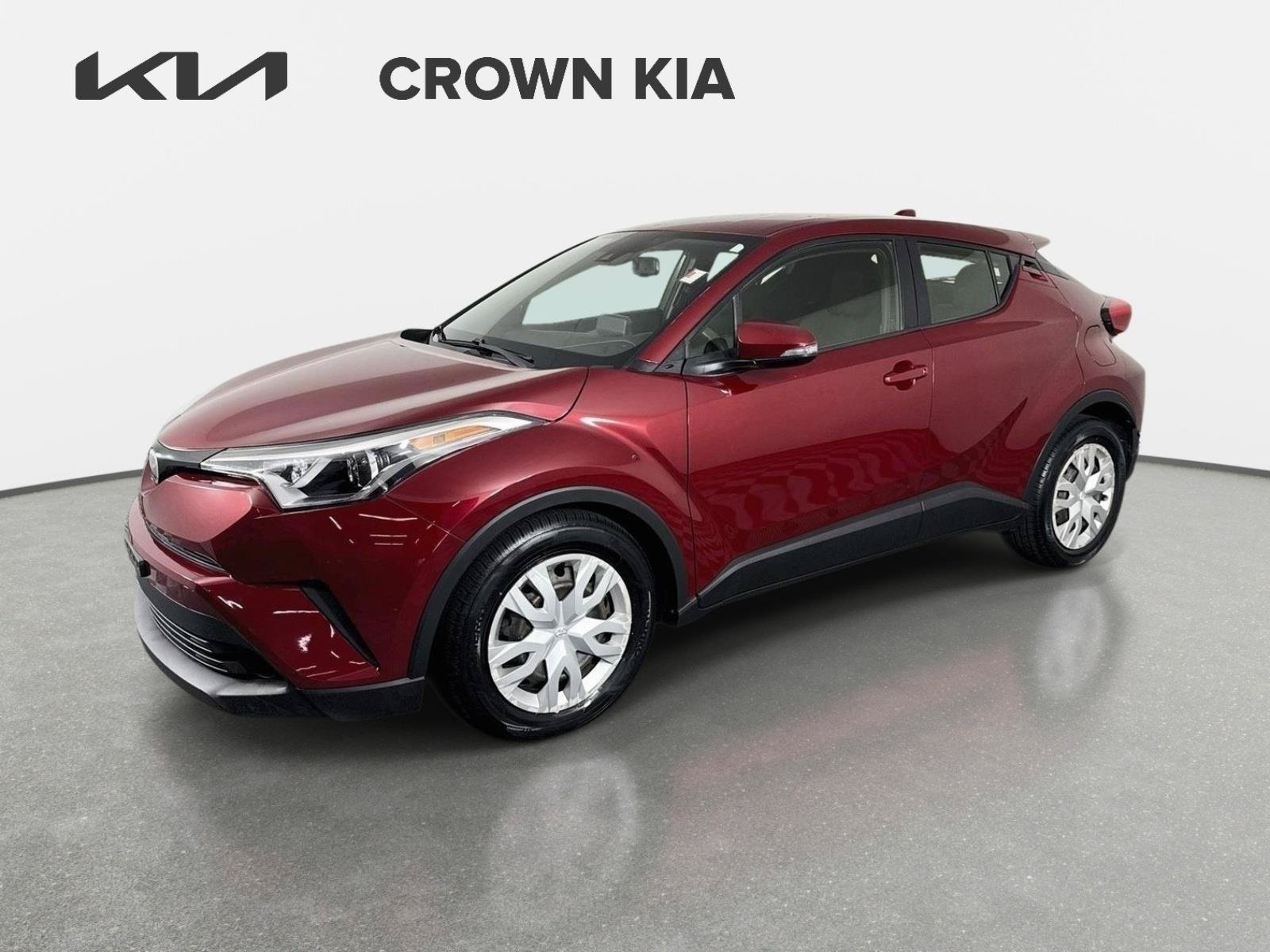 Used 2019 Ruby Flare Pearl Toyota XLE image 1