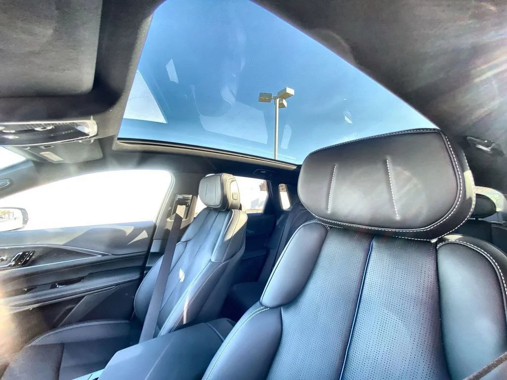 2026 Cadillac LYRIQ Sport - Photo 10