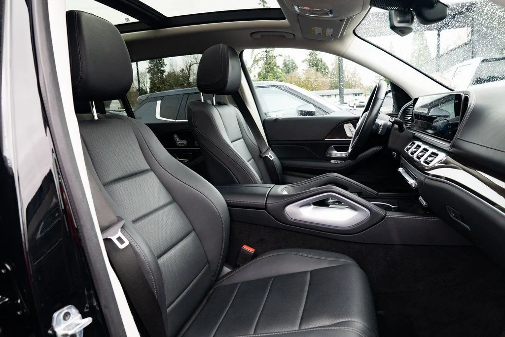 Used 2024 Black Mercedes-Benz GLS 450 image 29