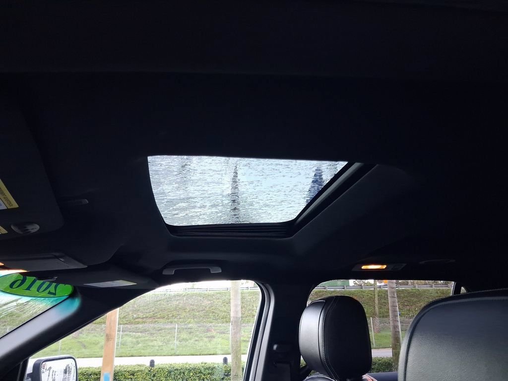 Used 2016 White Ford Limited image 17