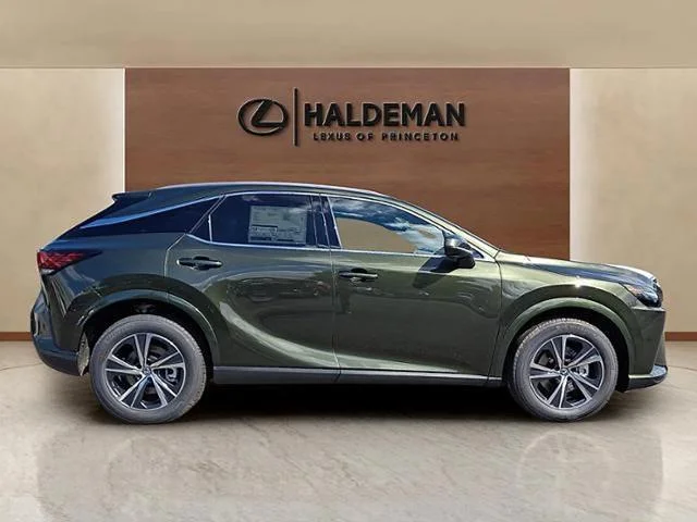 New 2026 Nori Green Pearl Lexus PREMIUM image 14
