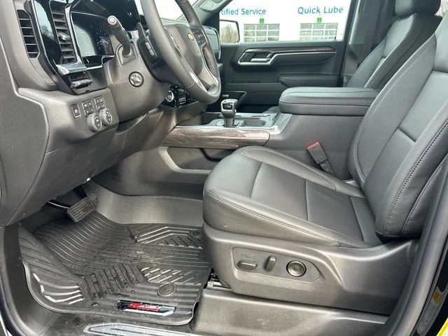 2026 Chevrolet Silverado 1500 LTZ - Photo 10