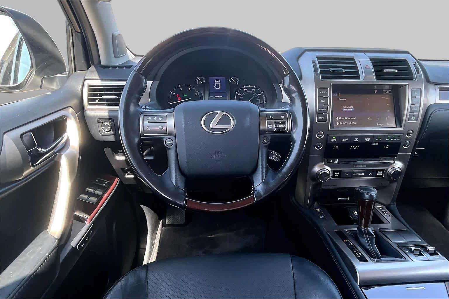 Used 2019 Starfire Pearl Lexus Premium image 6