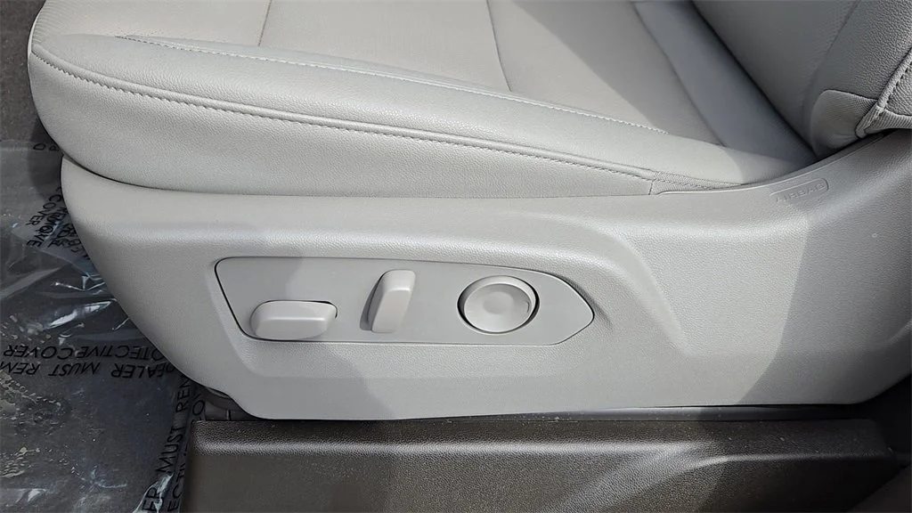 2026 GMC Sierra 1500 SLT - Photo 41