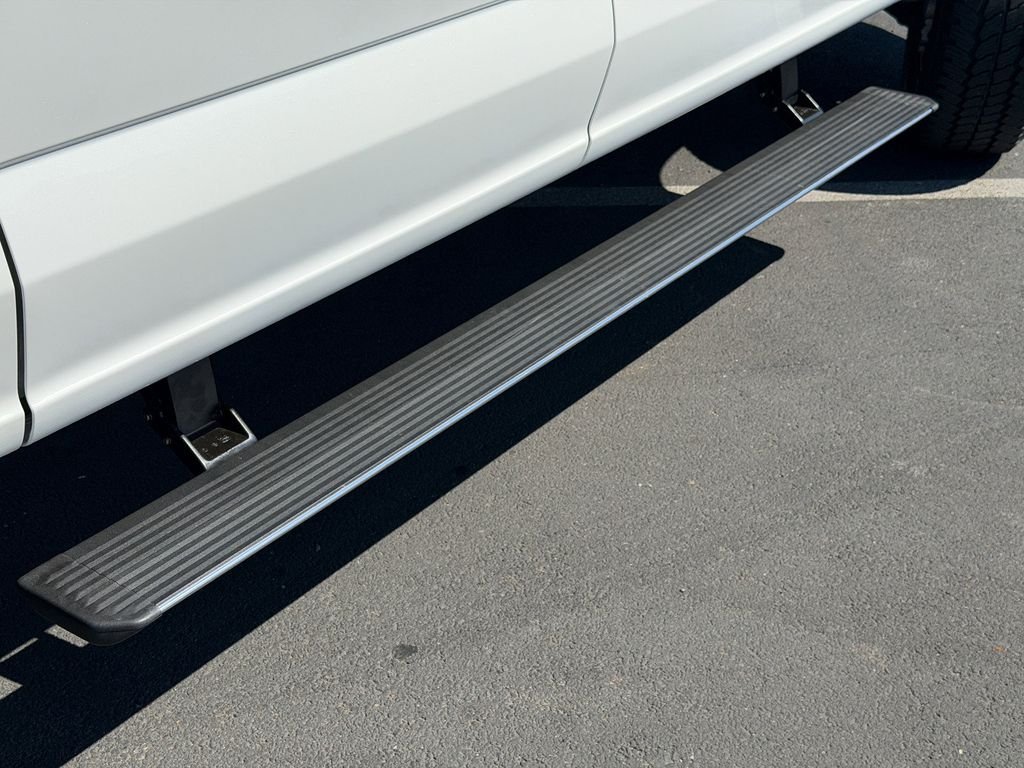 New 2026 Star White Metallic Tri-Coat Ford F-250® Platinum® image 8