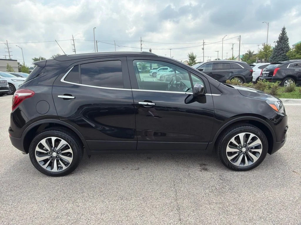 Used 2022 Black Buick Preferred image 8