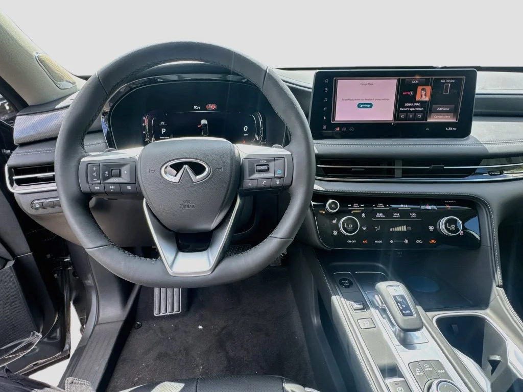 New 2027 GRAPHITE SHADOW INFINITI Luxe FWD image 11