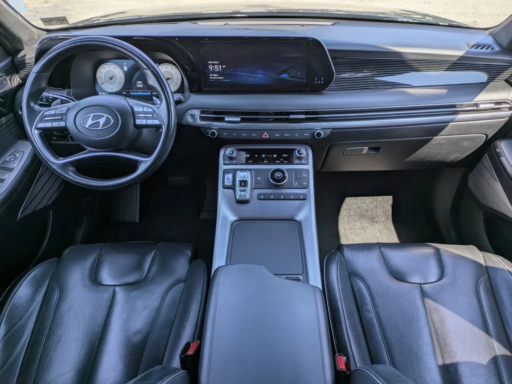 Used 2023 Moonlight Cloud Hyundai Calligraphy image 16