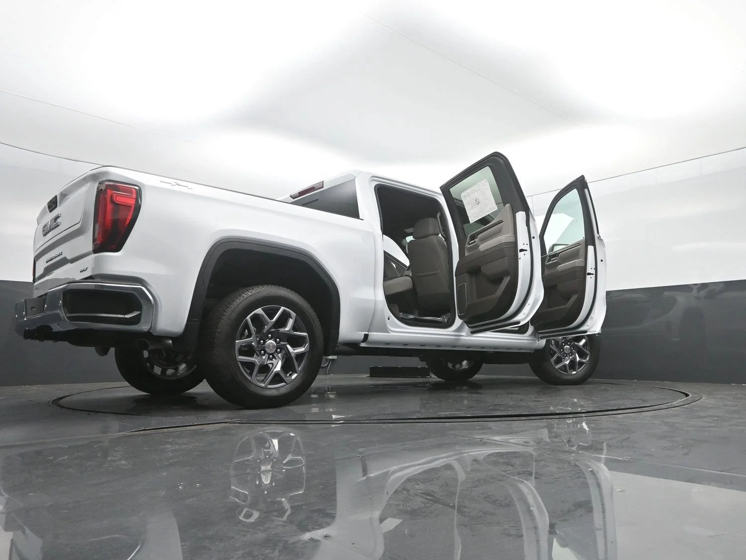 2026 GMC Sierra 1500 SLT - Photo 56