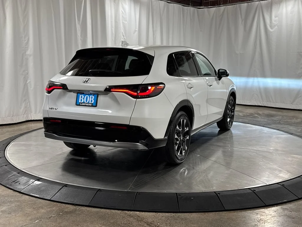 New 2027 Platinum White Pearl Honda EX-L image 8
