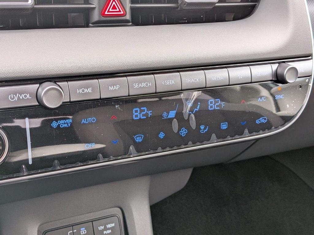 2025 Hyundai IONIQ 5 SE - Photo 22