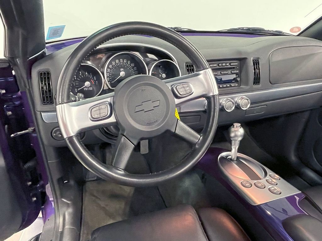 2004 Chevrolet SSR LS - Photo 48