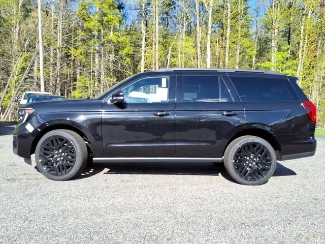 New 2026 Agate Black Metallic Ford Platinum® image 3