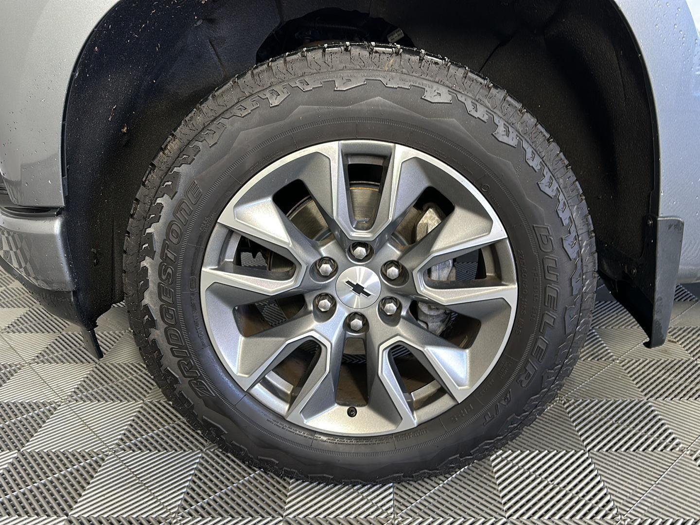 Used 2021 Steel Metallic Chevrolet RST image 11