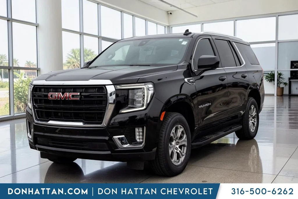 Used 2022 Black GMC SLE image 20