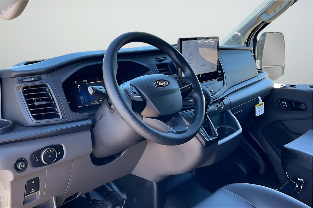 New 2026 Oxford White Ford Base image 6