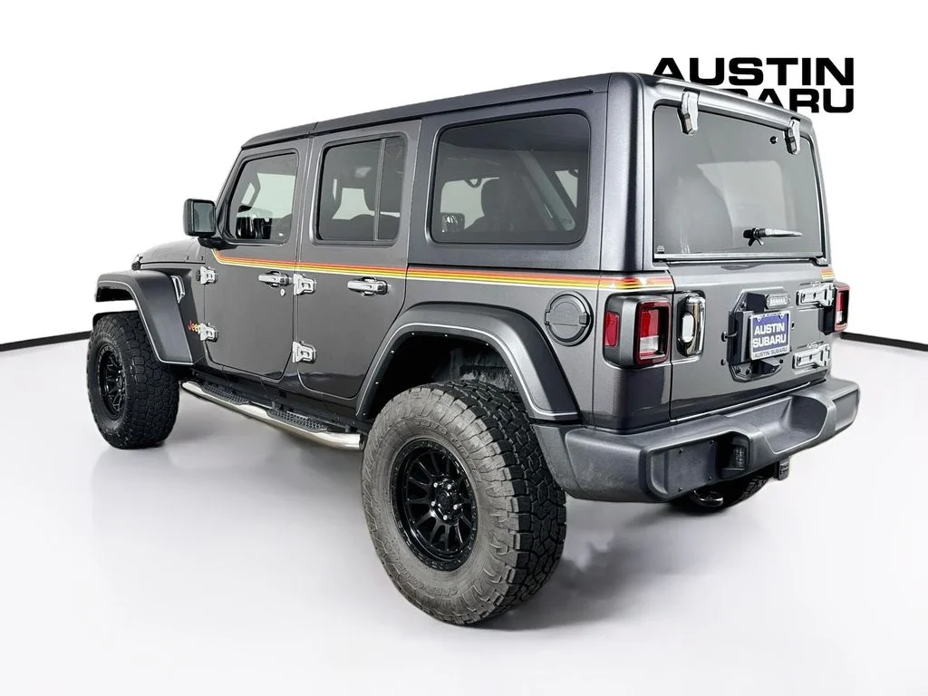 Used 2021 Gray Jeep Unlimited Willys image 5
