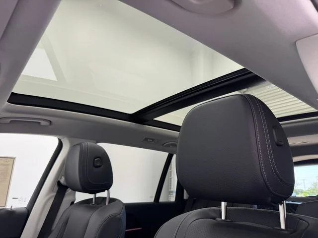 New 2026 MANUFAKTUR Alpine Gray Mercedes-Benz GLS 450 image 5