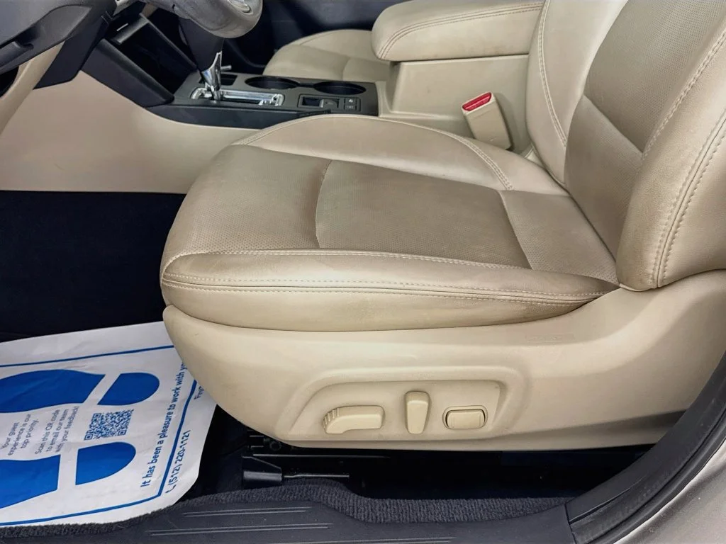 Used 2019 Tungsten Metallic Subaru 2.5i image 25