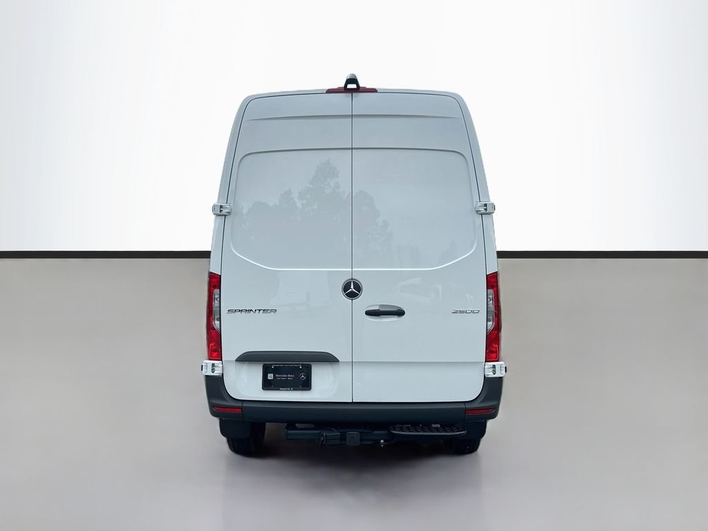 New 2026 White Mercedes-Benz Cargo 144 WB image 4