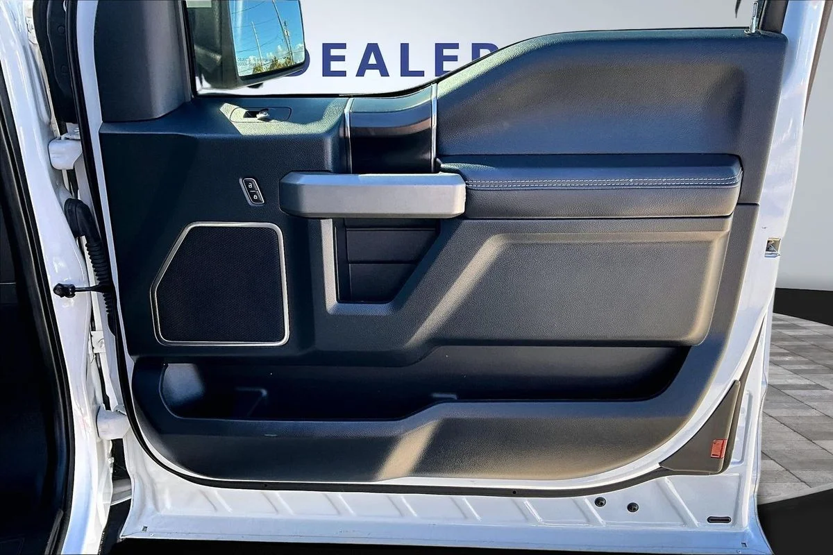 Used 2019 White Ford Raptor image 27