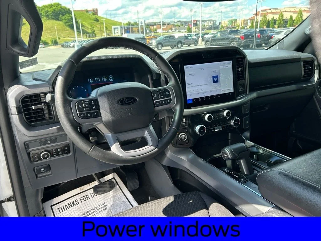 Used 2025 White Metallic Ford XLT image 12