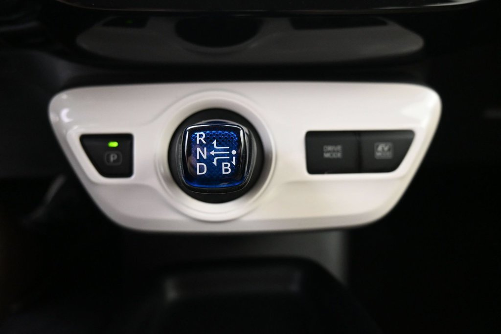 Used 2017 Beige Toyota Two image 18
