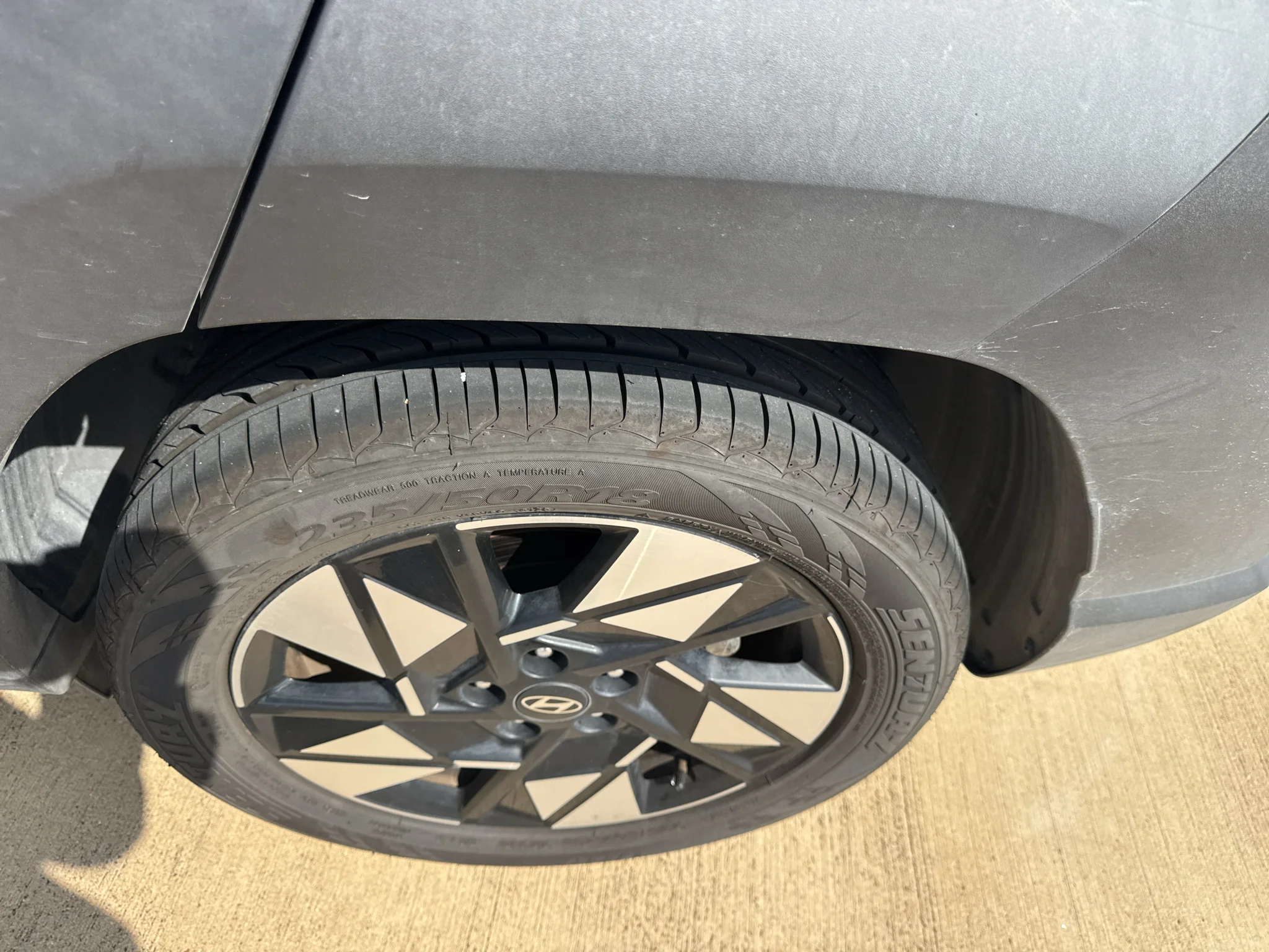 Used 2024 Ecotronic Gray Pearl Hyundai SEL image 21