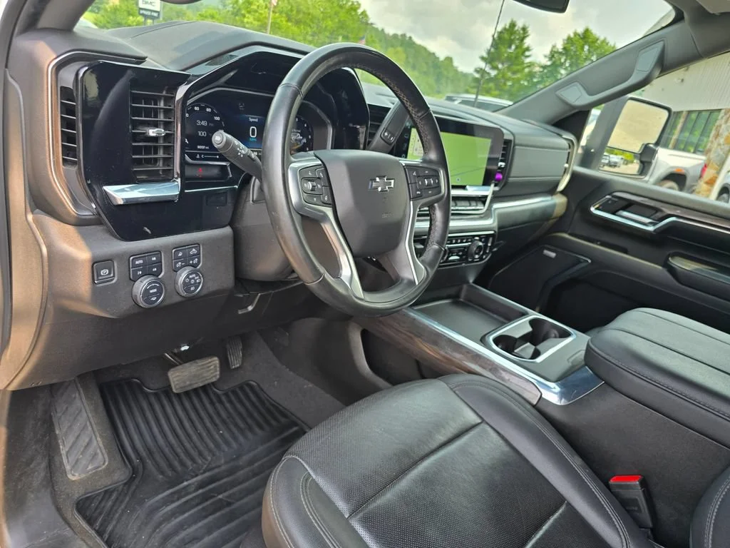 2024 Chevrolet Silverado 2500HD LTZ - Photo 26