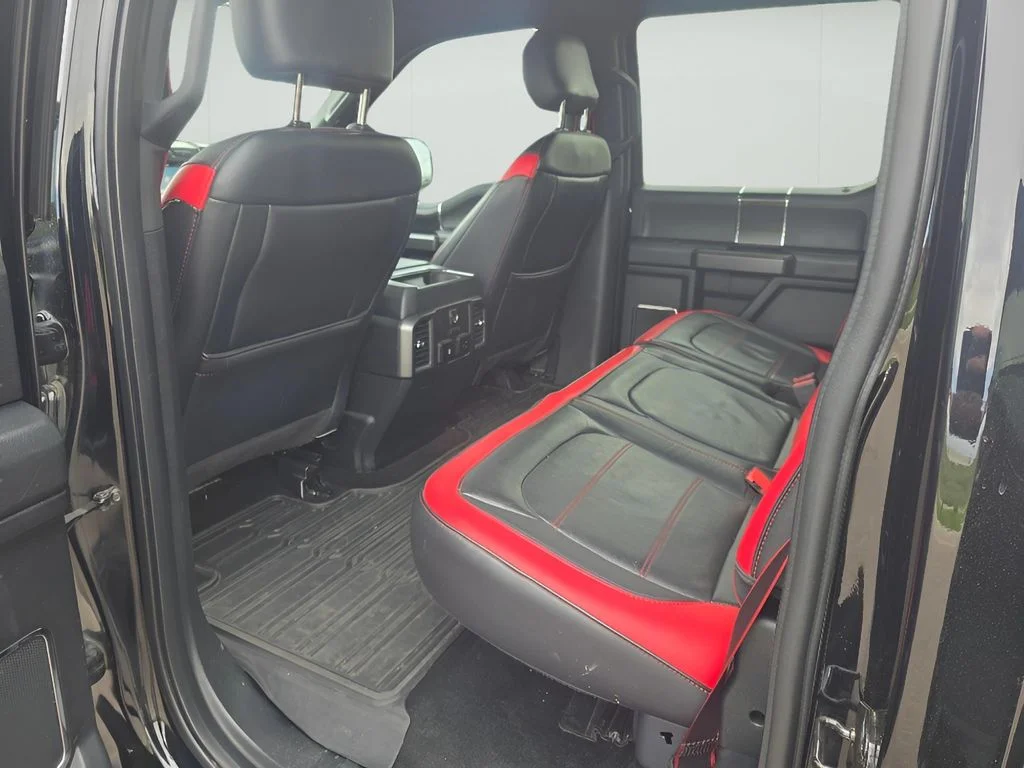 Used 2018 SHADOW BLACK Ford LARIAT image 13