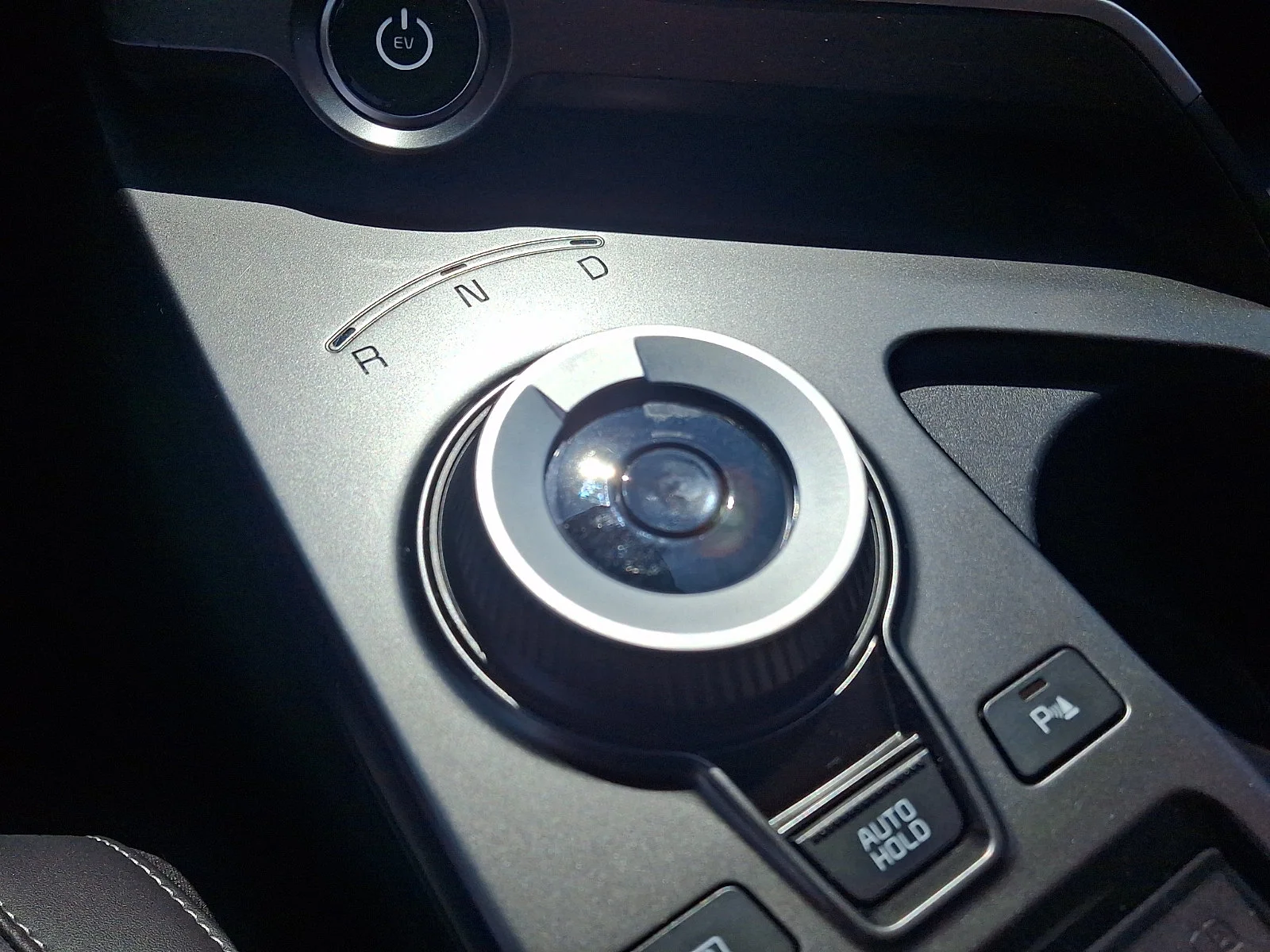 Certified Used 2024 Blue Kia Light image 14