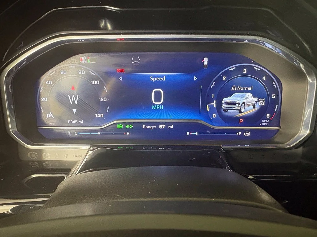Certified Used 2025 Summit White Chevrolet LTZ image 32