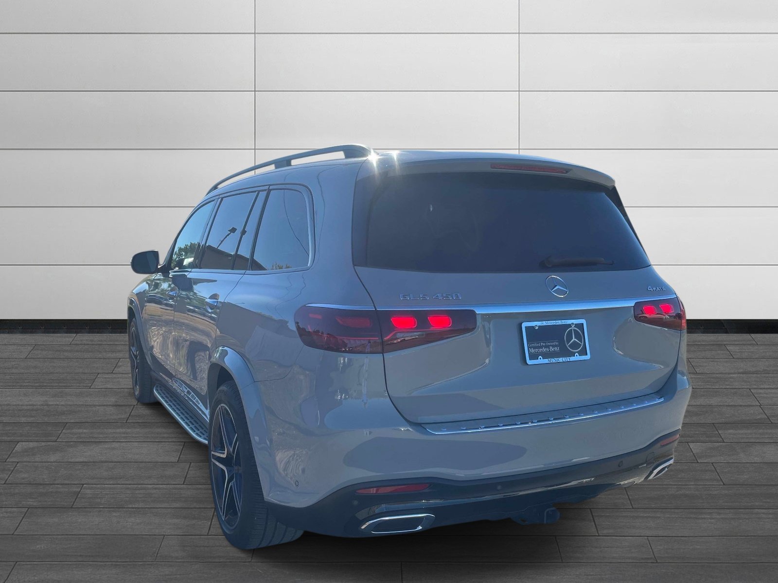 Certified Used 2024 MANUFAKTUR Alpine Gray Mercedes-Benz GLS 450 image 5