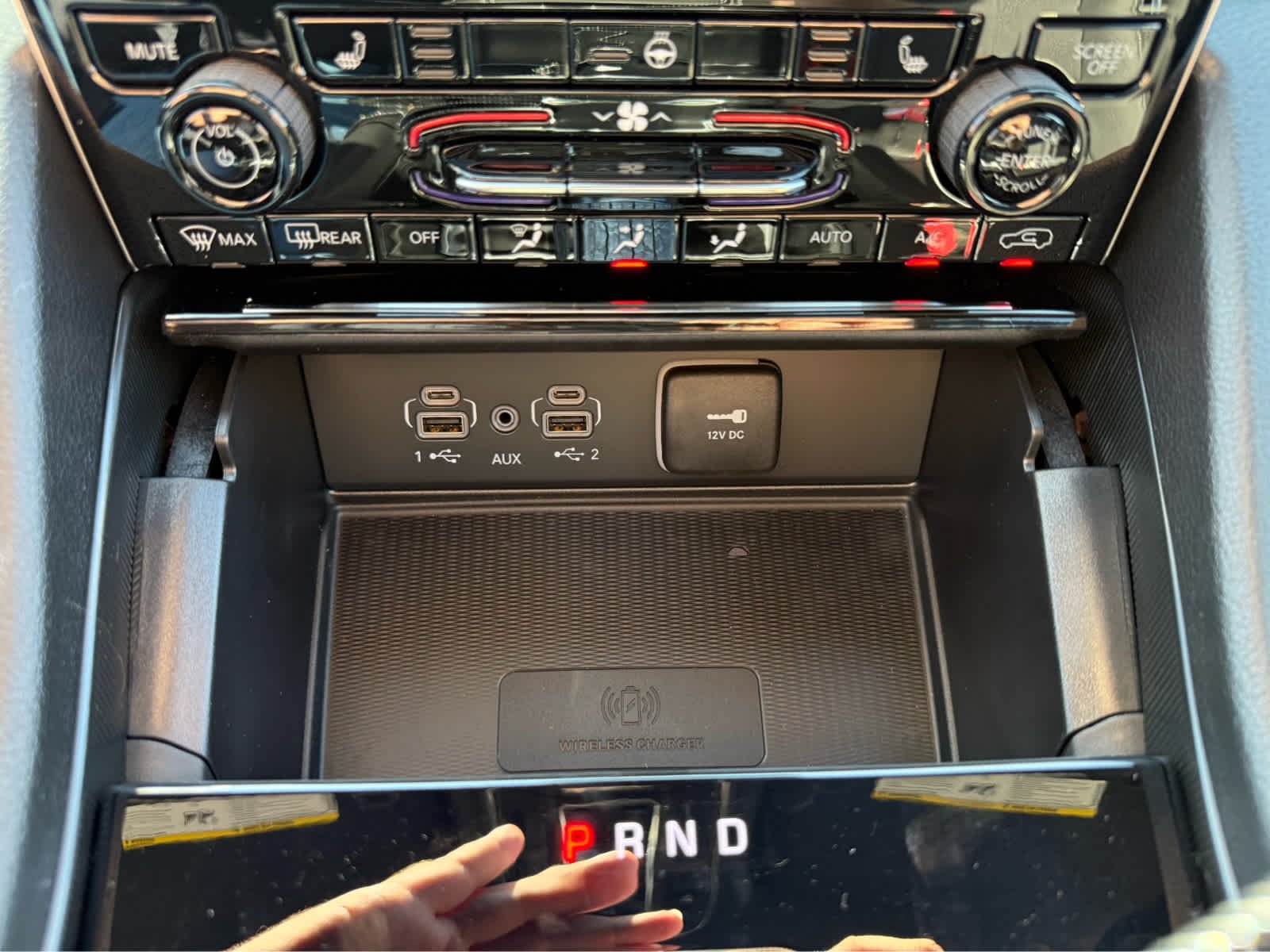 New 2026 Baltic Gray Metallic Clear-Coat Exterior Paint Jeep Laredo X image 23