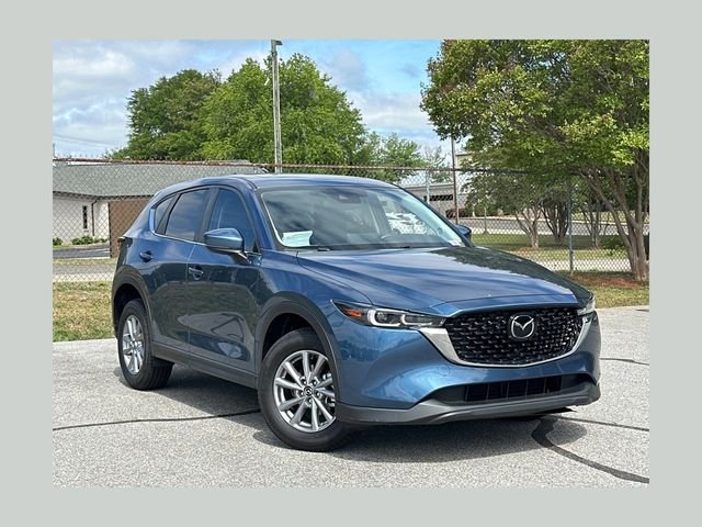 2023 Mazda CX-5 S Preferred package Auto AWD's photo