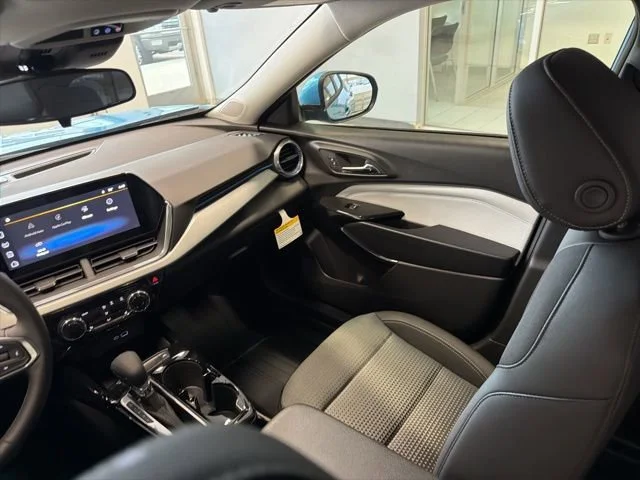 2026 Chevrolet Trax LT - Photo 15
